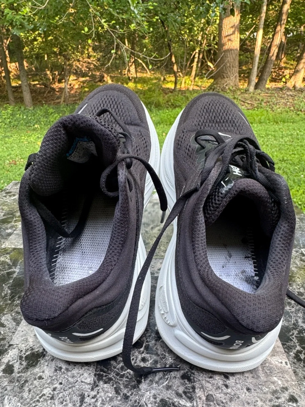 Hoka One One Bondi 9 Womens Size 7 2EBlack White Athletic Running Shoes Sneakers